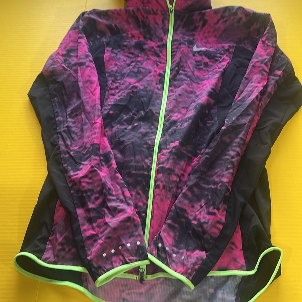 Women's Pink and Black Jacket light - Picture 10 of 10